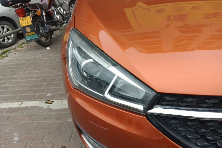Used Chery Arrizo 5 2017 SPORT 1.5T CVT Luxury Edition Right Front Headlight