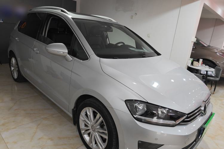 Used Volkswagen Golf Sportsvan 2016 230TSI Automatic Luxury Version Exterior 1