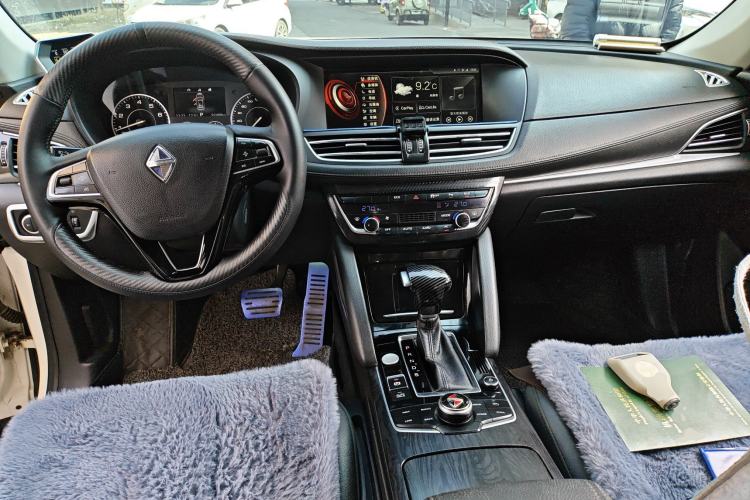 Used BORGWARD BX7 2016 28T Two-Wheel Drive Luxury Version 5 Seats
