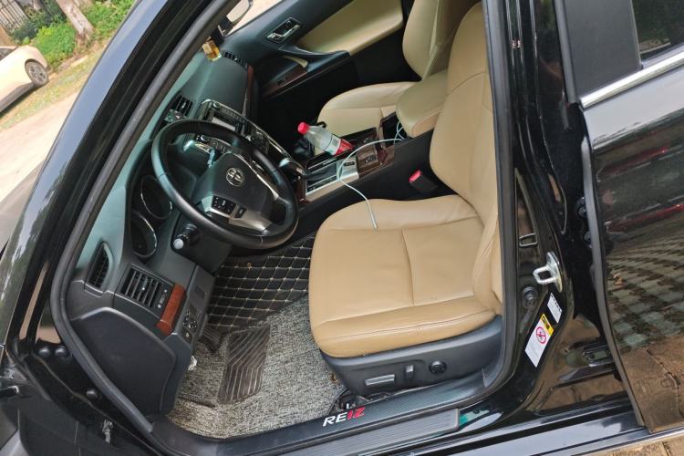 Used Toyota Reiz 2013 2.5V Elite Edition
