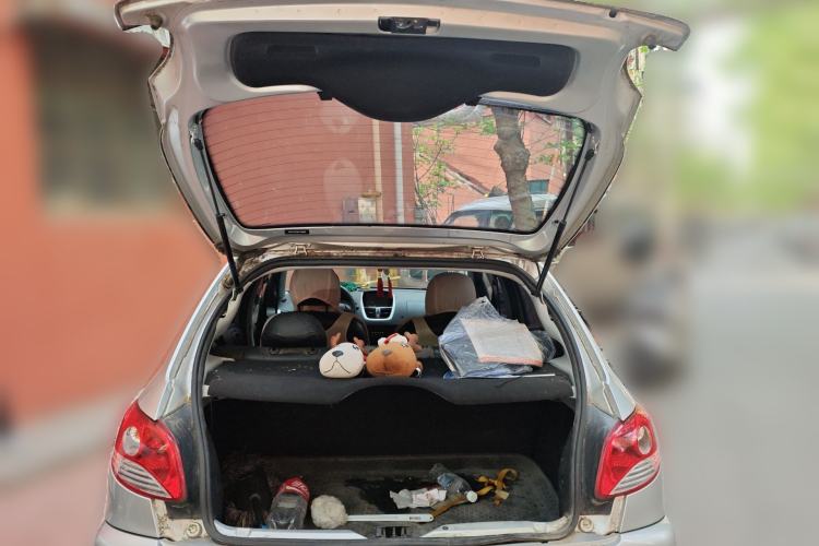 Used Peugeot 207 2011 Hatchback 1.4L Manual Yule Edition Trunk