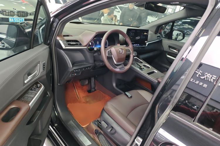 Used Toyota Granvia 2024 2.5L Hybrid Prestige PLUS Four-Wheel Drive Version Driver Seat