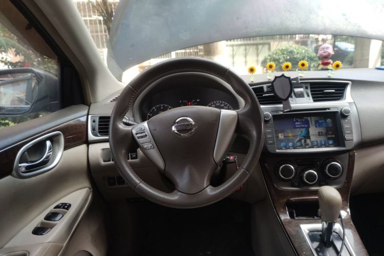 Used Nissan Sylphy 2012 1.6 XL CVT Luxury Edition Steering Wheel