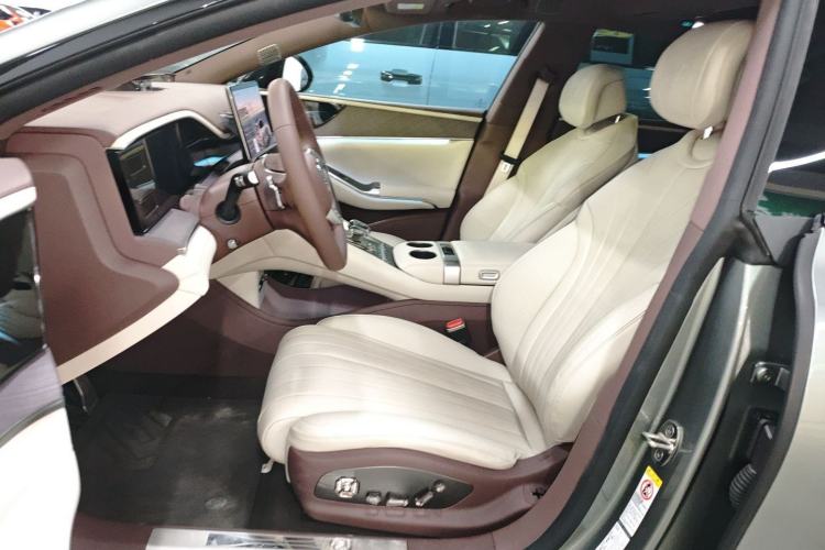 Used Denza Z9GT 2024 1100 Four-Wheel Drive Ultra Version