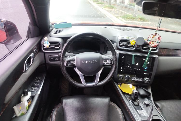 Used Lynk & Co 03 2020 2.0TD Automatic Jing Pro Edition Steering Wheel