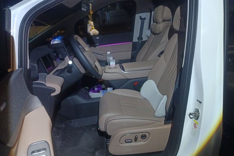 Used XPeng X9 2024 610 Long-Range Max