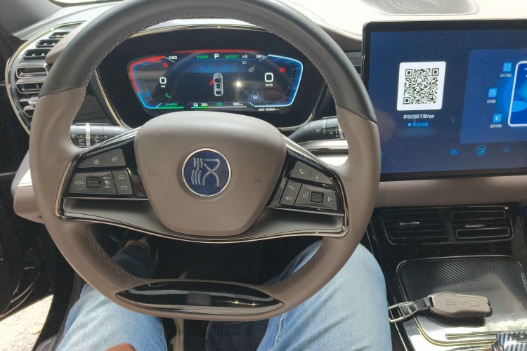 Used BYD Han 2023 EV Champion Edition 605KM Front-Drive Premium Model
