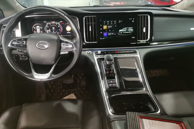 Used GAC Trumpchi M8 2021 Lingxiu Series 390T Deluxe Edition Center Console