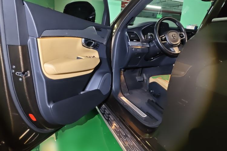 Used Volvo XC90 2016 T5 Zhiyi Edition 7-Seater