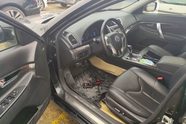 Used Changan Raeton 2014 1.8T Automatic Prestige Anniversary Edition China IV Standard
