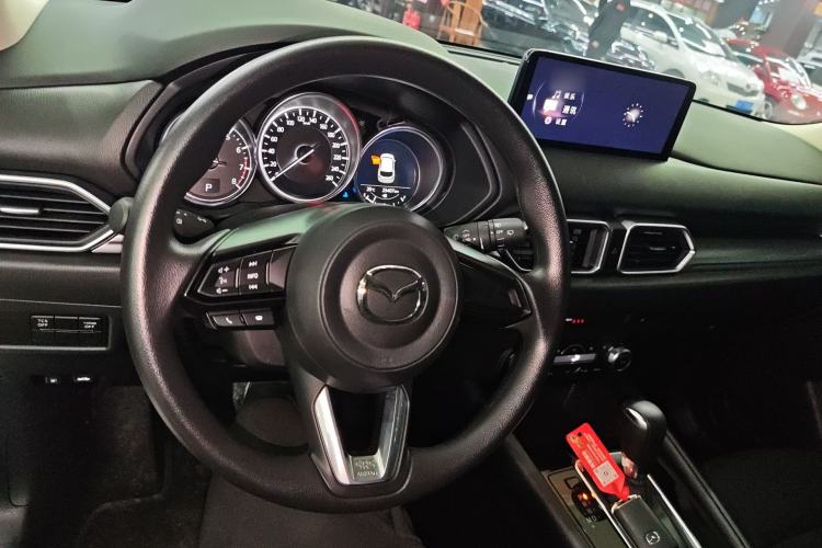 Used Mazda CX-5 2024 2.0L Automatic Two-Wheel Drive Comfort Version Center Console