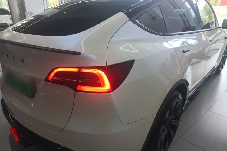 Used Tesla Model Y 2024 Rear-Wheel-Drive Version