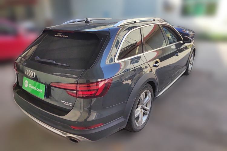 Used Audi A4 2017 45 TFSI allroad quattro Fashion Edition
