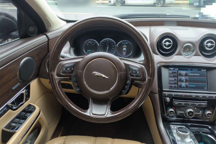 Used Jaguar XJ 2015 XJL 3.0 SC Elegant Business 80th Anniversary Limited Edition
