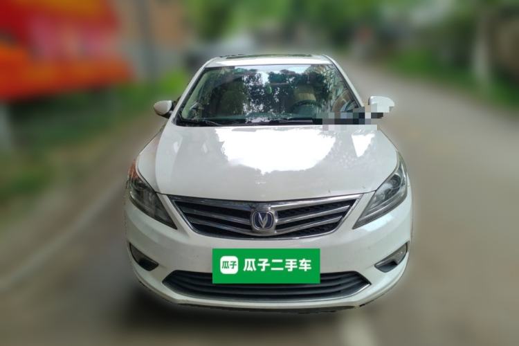 Used CHANGAN Eado 2016 1.6L Manual Fashion Edition Front