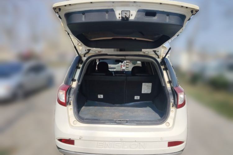 Used Geely Auto SX7 2013 1.8L Manual Luxury Model
