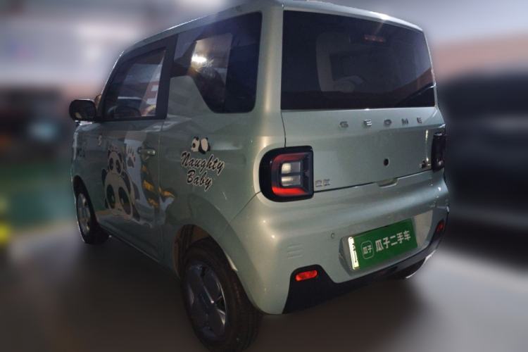 Used Geely Galaxy Panda 2023 Panda Mini 200km Endurance Bear

