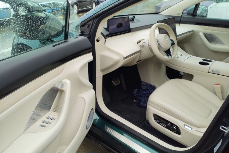 Used Hima Luxeed R7 2026 Model Pure Electric Max+ Driver Seat