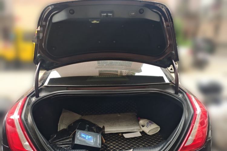 Used Jaguar XJ 2018 XJL 3.0 SC Two-Wheel-Drive Elegant Business Edition Trunk