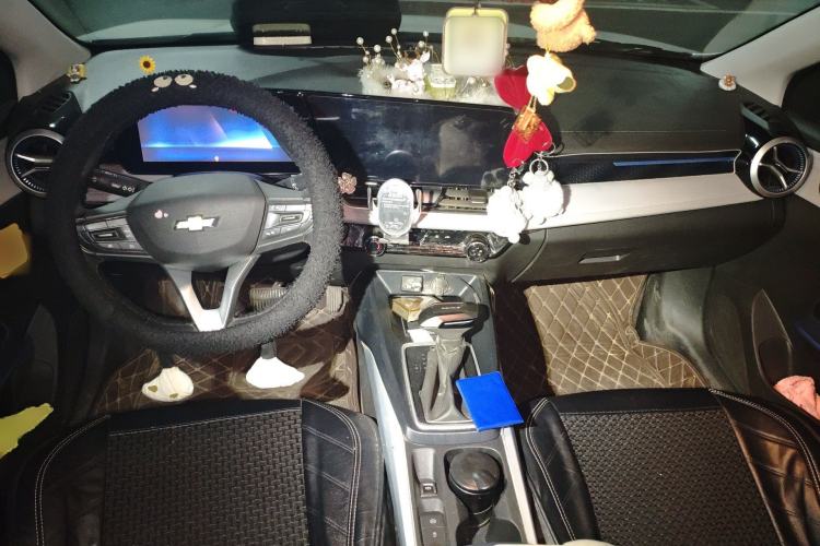 Used Chevrolet Monza 2023 1.5L Dual-Clutch Enjoyment Edition Center Console