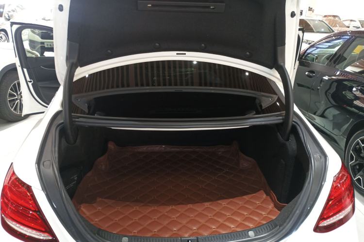 Used Mercedes-Benz E-Class 2017 E 200 L Sport 4MATIC
