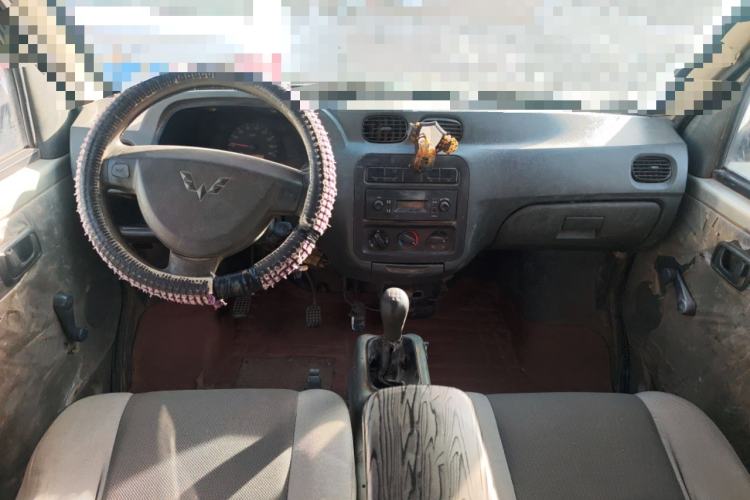Used Wuling Zhiguang 2013 1.0L Practical Version