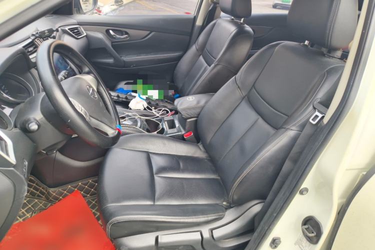 Used Nissan X-Trail 2014 2.0L CVT Comfort Edition 2WD Left Front Seat