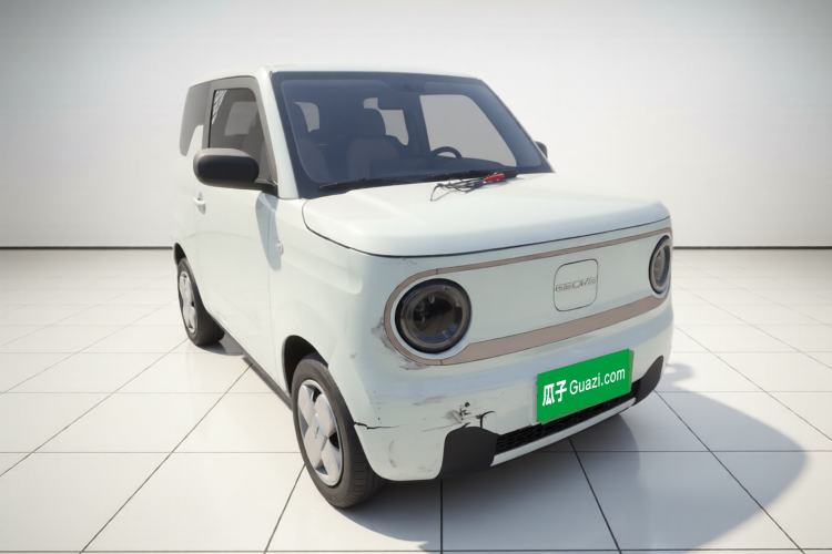 Used Geely Galaxy Panda 2023 Panda Mini 200km Endurance Bear
