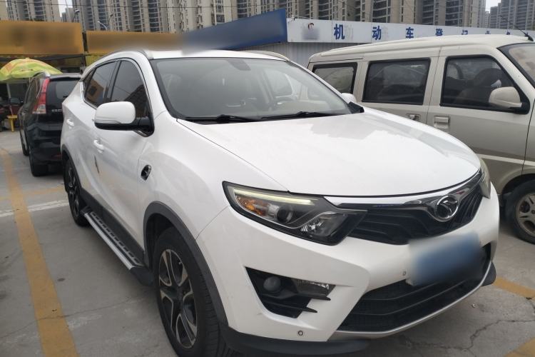 Used Soueast DX7 2017 1.5T Manual Triumph Edition Front Right 45 Deg