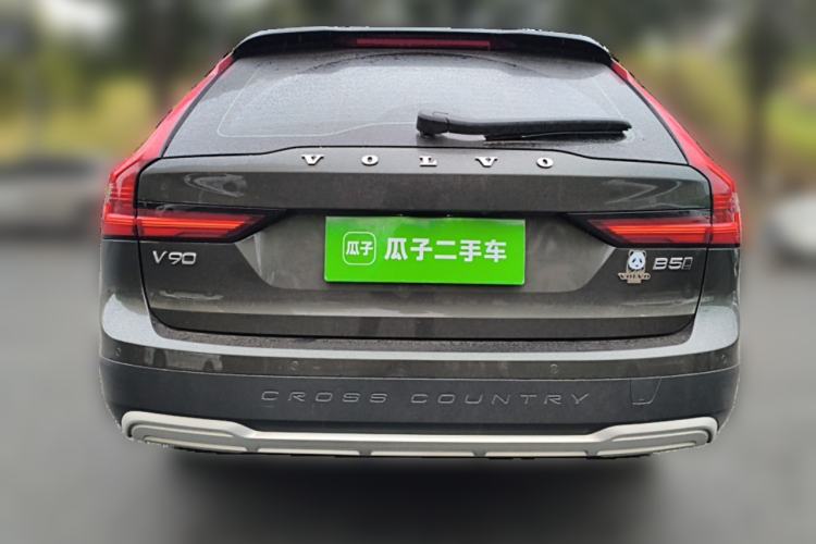 Used Volvo V90 2021 Cross Country B5 AWD Smart Range Edition