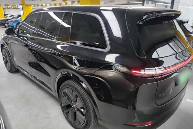 Used Li Auto L9 2024 Ultra Model Rear Left 45 Deg