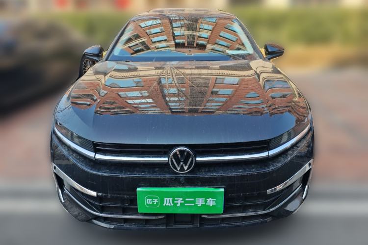 Used Volkswagen Magotan 2024 380TSI DSG Prestige Edition DaMai Package
