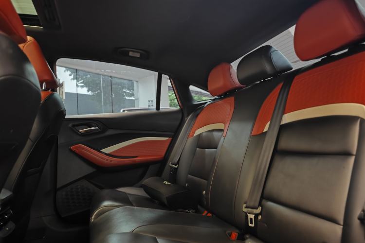 Used MG 5 2021 Revised 300TGI DCT Qingshè Luxurious Enjoyment Edition