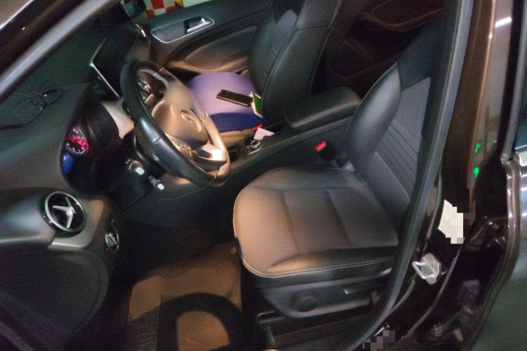 Used Mercedes-Benz B-Class 2015 B 200 Sport Edition Left Front Seat