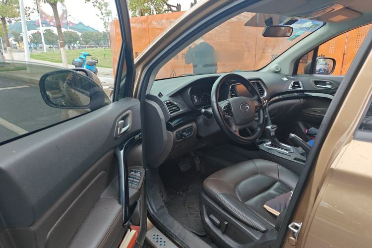 Used GAC Trumpchi GS4 2015 200T G-DCT Luxury Edition Driver Seat