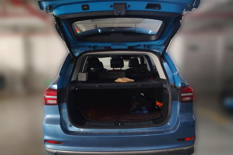 Used Roewe RX5 New Energy 2017 eRX5 50T Hybrid Connected Prestige Flagship Edition
