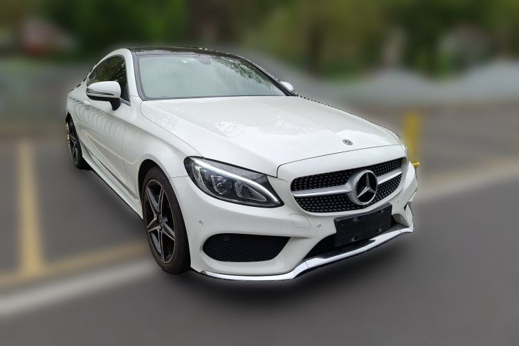 Used Mercedes-Benz C-Class 2018 C 200 Coupe Front Right 45 Deg