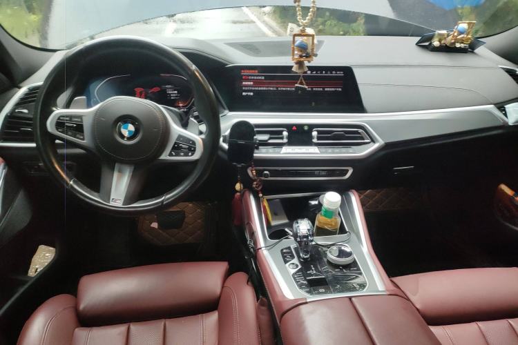 Used BMW X6 2022 xDrive30i M Sport Package Center Console