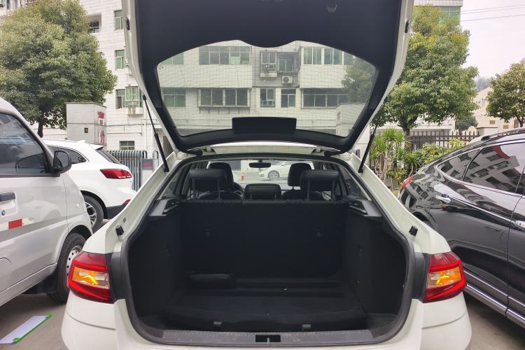 Used Skoda Octavia 2020 1.5L Automatic SmartDrive Luxury Edition
