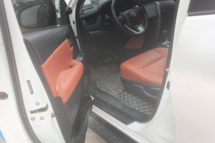 Used Toyota Fortuner 2016 2.7L Middle East Version