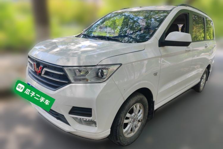 Used Wuling Hongguang 2019 1.5L S Comfort Edition China VI LAR