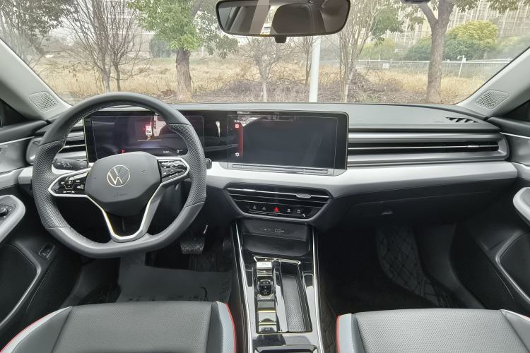 Used Volkswagen Lamando 2023 Lavida L 280TSI DSG Cool & Spicy Edition