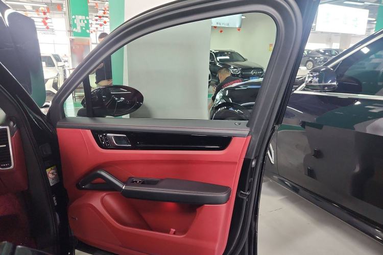 Used Porsche Cayenne E-Hybrid 2020 Cayenne E-Hybrid 2.0T