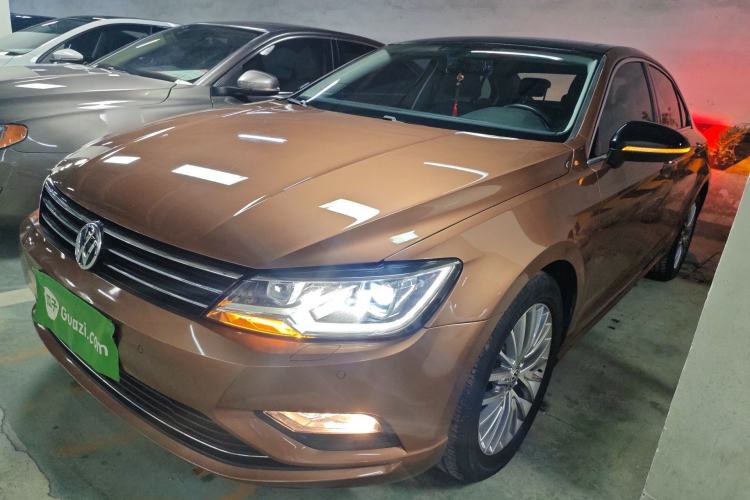 Used Volkswagen Lamando 2015 330TSI DSG Luxury Edition