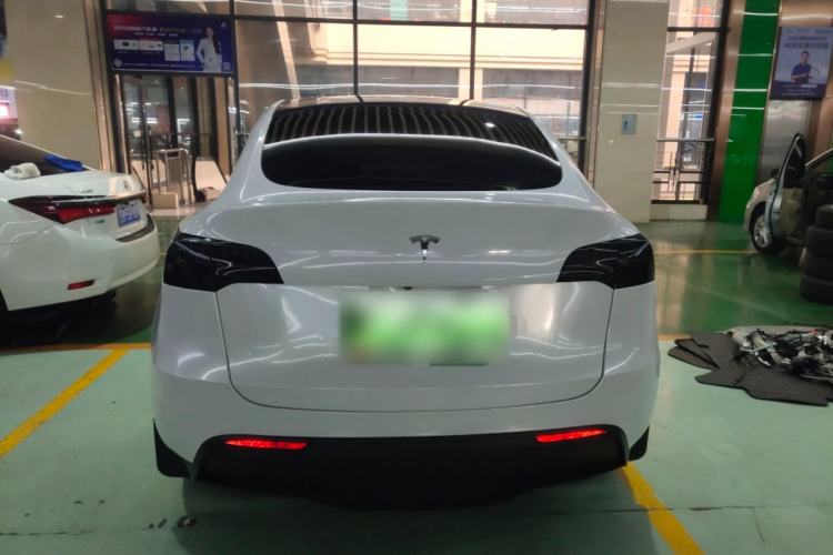 Used Tesla Model Y 2022 Rear-Wheel-Drive Version
