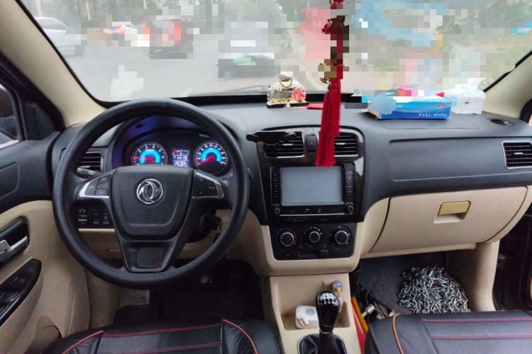 Used Dongfeng Fengon 360 2015 1.5L Manual Comfort II 7-Seater
