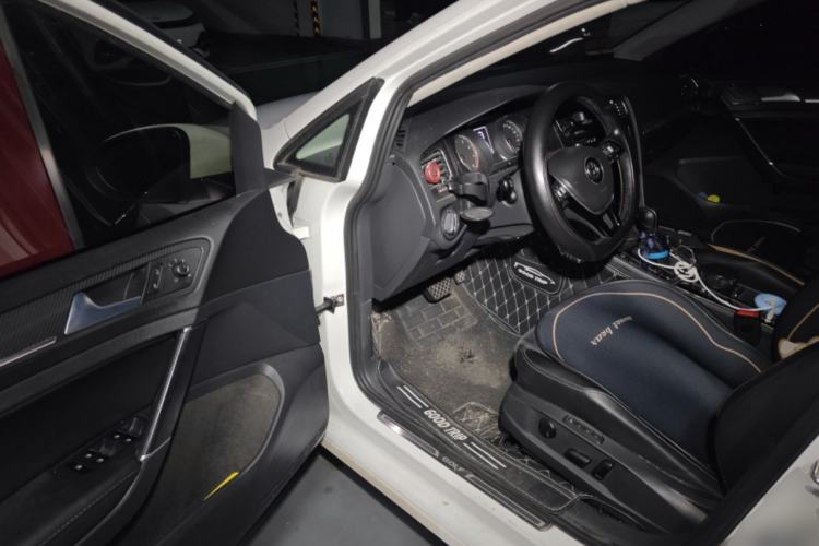 Used Volkswagen Golf 2018 230TSI Automatic Luxury Version