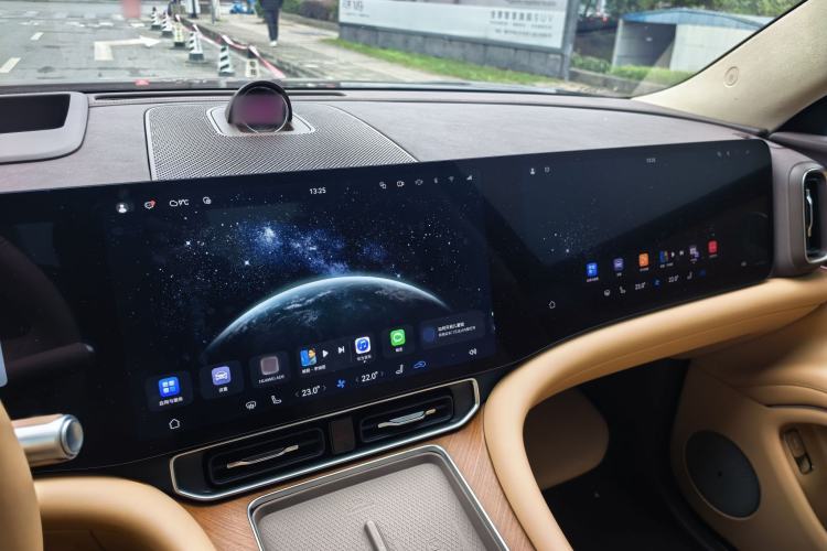 Used Hima AITO M9 2025 Extended-Range Ultra Version 52 kWh 5-Seater Edition