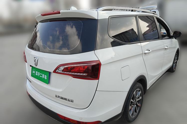 Used Baojun 730 2019 1.5T Manual Fashion Model 7-seater China VI
