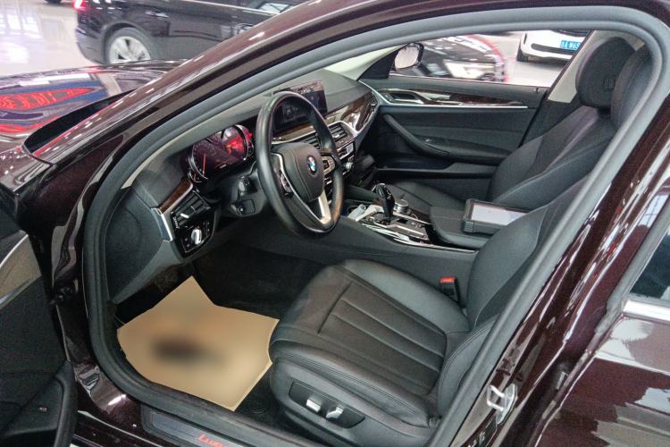 Used BMW 5 Series 2018 525Li Luxury Package